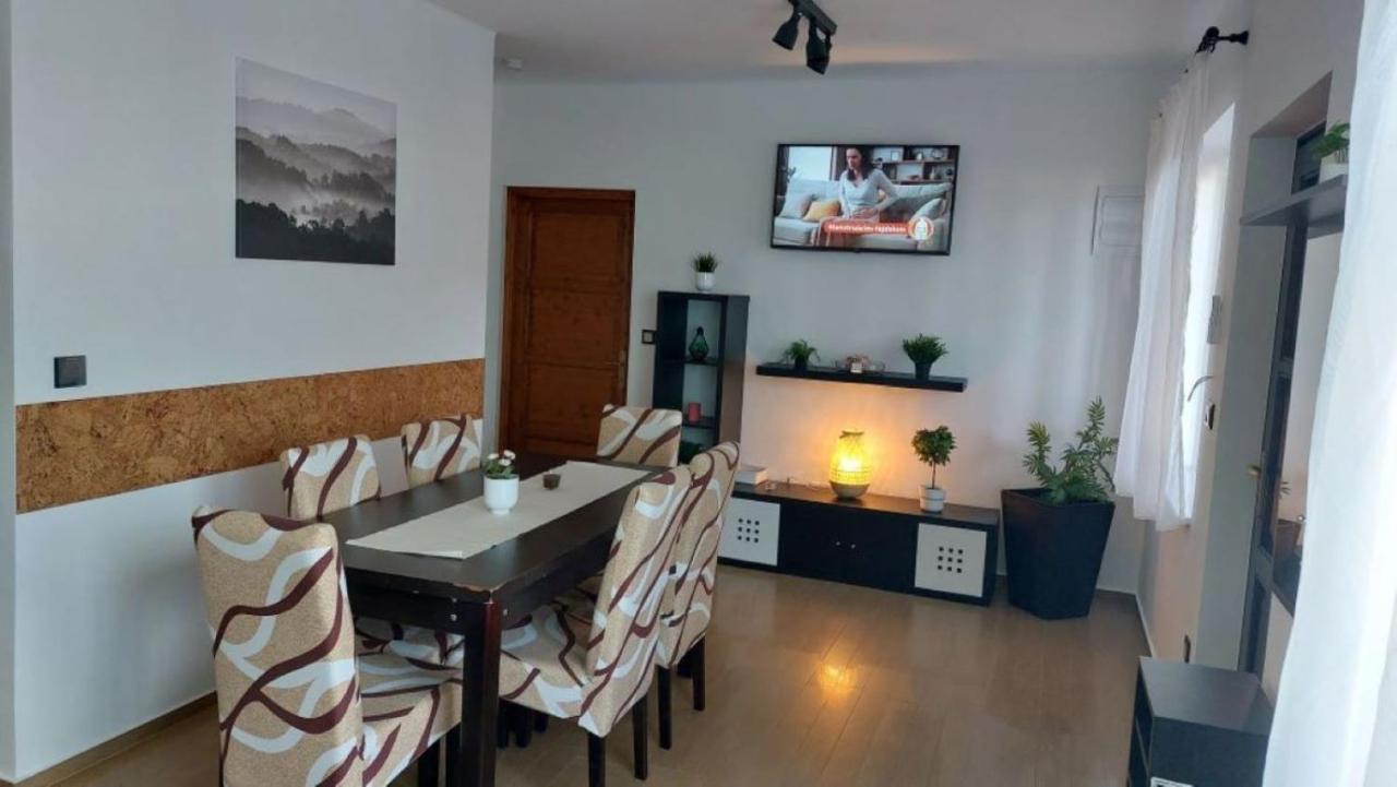Anno Apartman Балатонфёльдвар Экстерьер фото